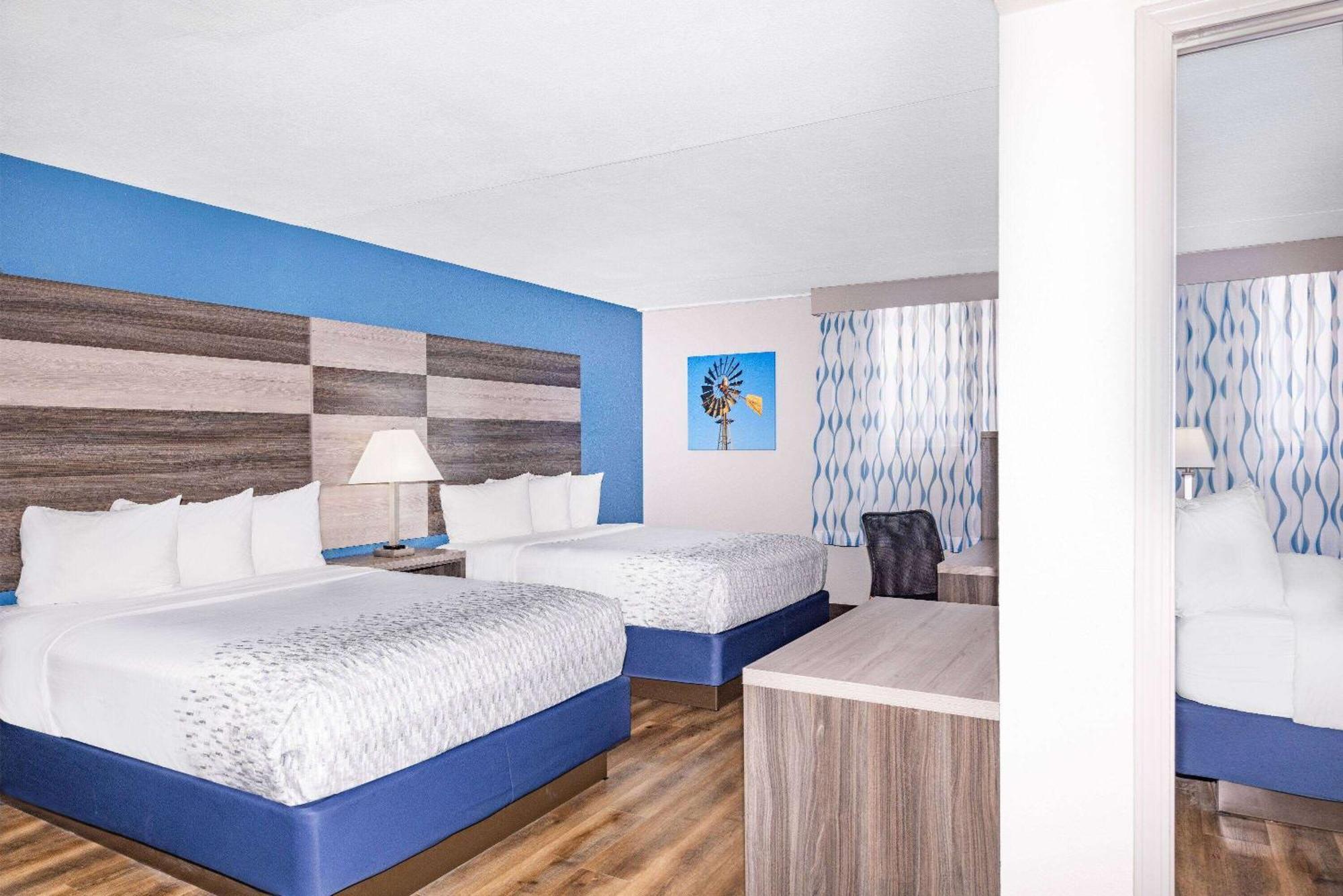 ホテル Wingate By Wyndham Wichita Airport エクステリア 写真